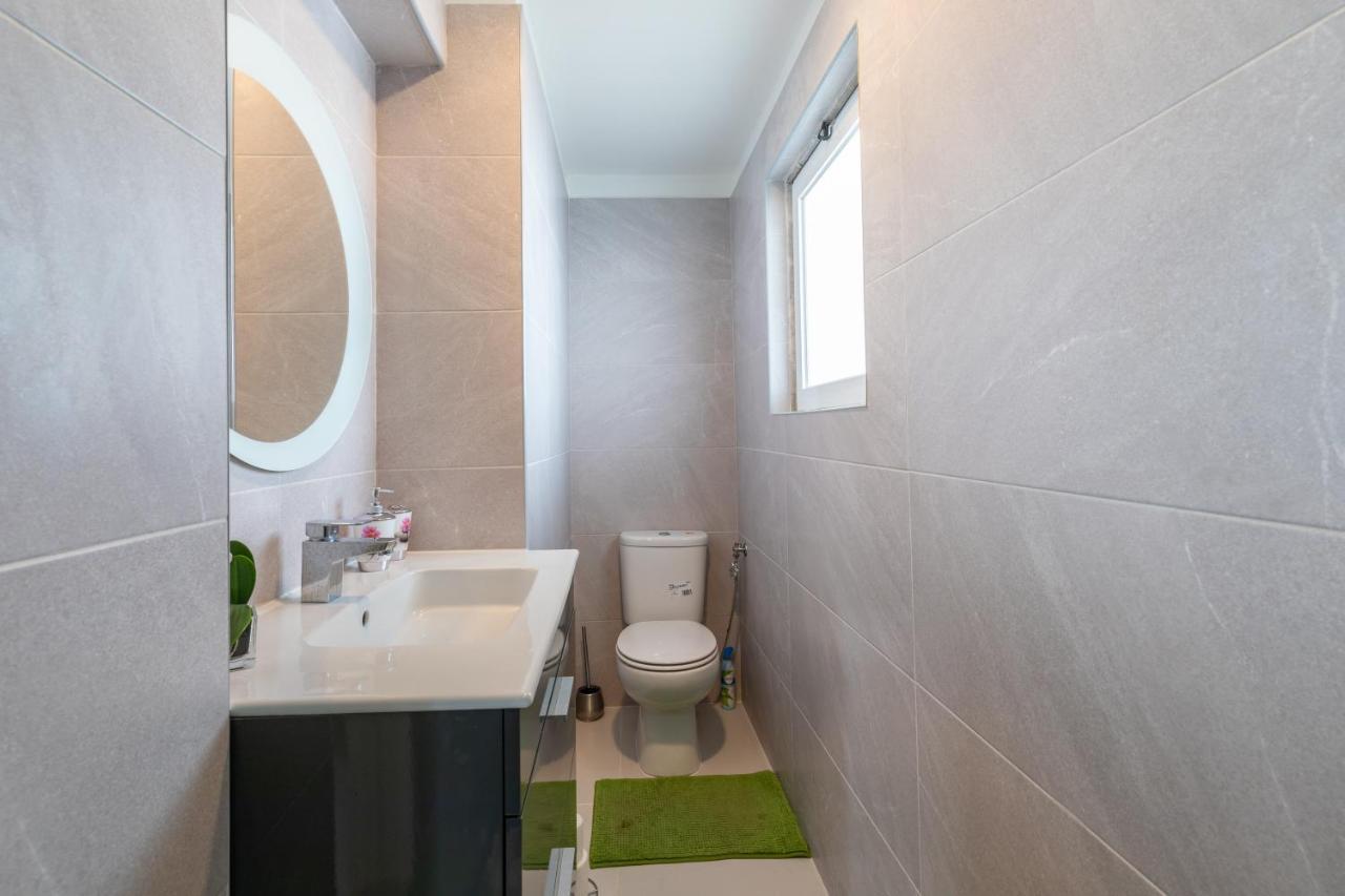 Cristo Rei Apartment - Great views&Free Parking Almada Esterno foto